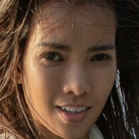 Maya Myra Nackt