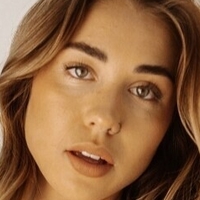 Mia Beyer Nackt