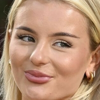 Mia Slater Nackt