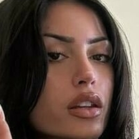 Miranda Raschel Nackt