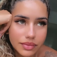Muito Linda Nackt