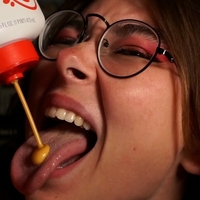 notpeebo Nackt