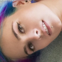 Paloma Nackt