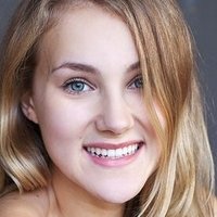 Pauline Angert Nackt
