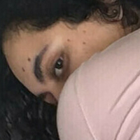 Razan Shihadeh Nackt