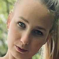 realmiagoldfree Nackt