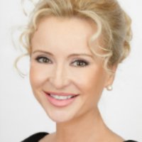 Sandra Navidi Nackt