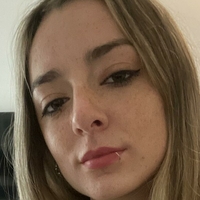 Sara Core Nackt