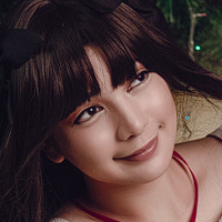 Senpai Alice Nackt