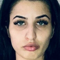 simonaof Nackt