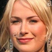 Simone Mostert Nackt