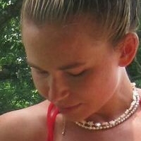Sophia Armata Nackt