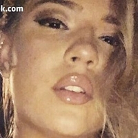 Stephanie Camila Nackt