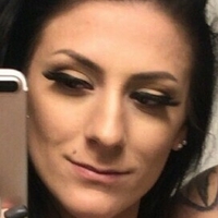 Tattednina Nackt