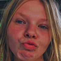 Taylor_4_2_0 Nackt