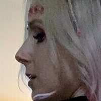 Tricia Pain Nackt