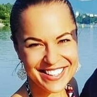 Vanessa Kuzmich Nackt