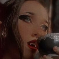 vialwoodvampire Nackt