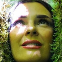 yladoyla Nackt