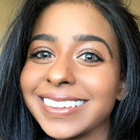 Zahra Rai Nackt