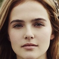 Zoey Deutch Nackt